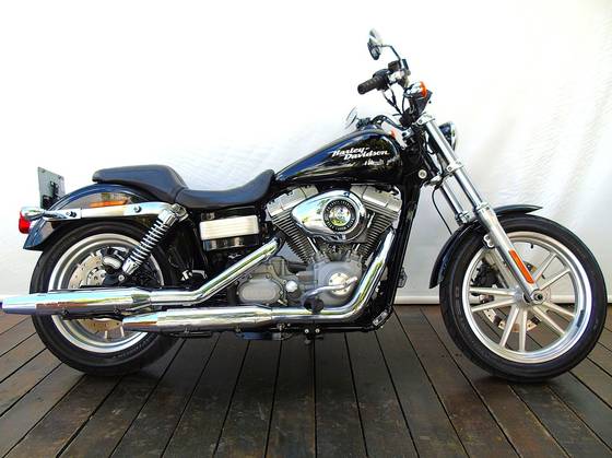 HARLEY-DAVIDSON DYNA SUPER GLIDE 